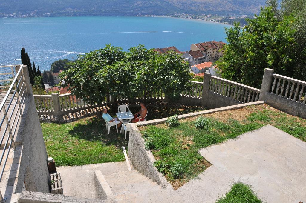 Apartment Bayer Herceg Novi Exterior photo