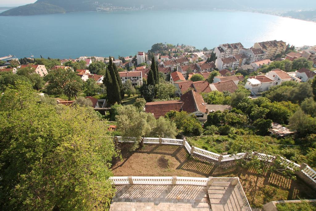 Apartment Bayer Herceg Novi Exterior photo